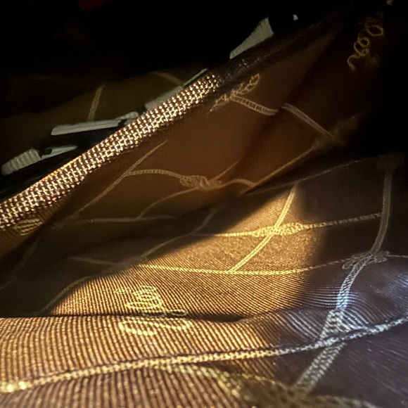 NWT Leather Cow print Wrangler Black and White Women's Bag or cross body - Picture 8 of 10